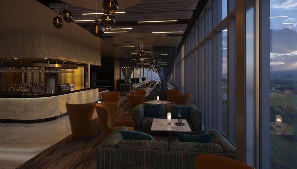 Hotel La Tour Милтон-Кейнс Ресторан фото